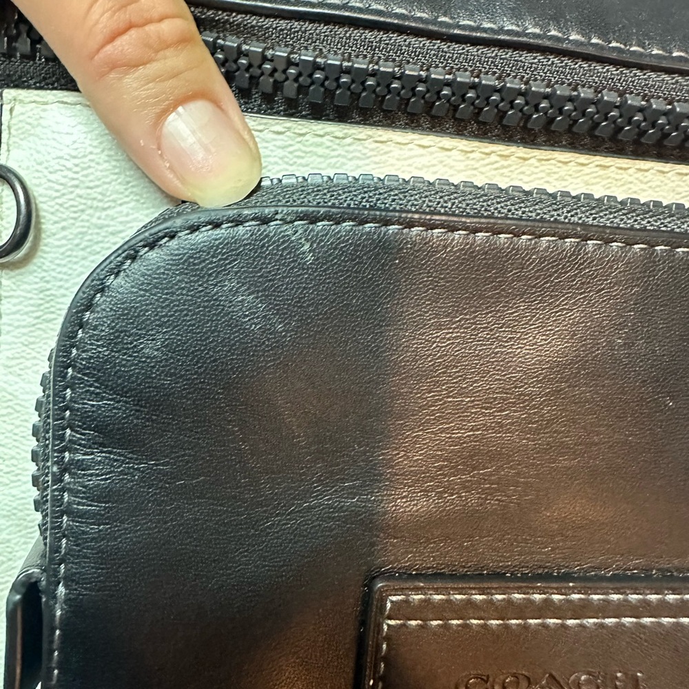 Coach Two-Tone Black and Cream Belt Bag - Picture 8 of 8